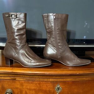 ANTONIO MELANI Leather  Dark Brown Heeled Boots Size 8
